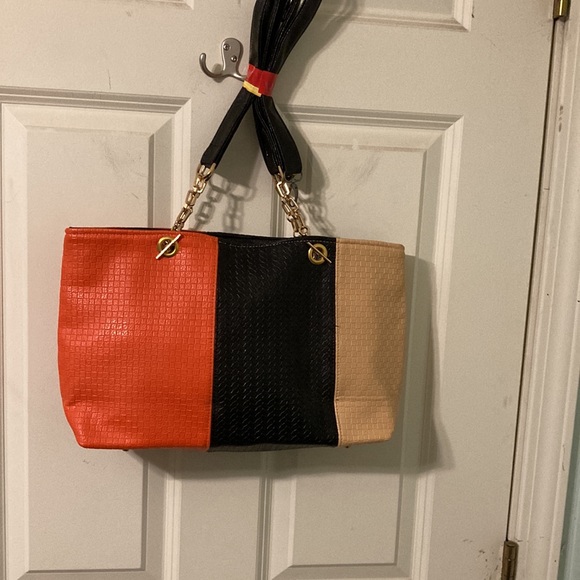 NEW NWOT Color Block Handbag Purse Textured Croc Alligator Orange, Black, Beige - Picture 2 of 15